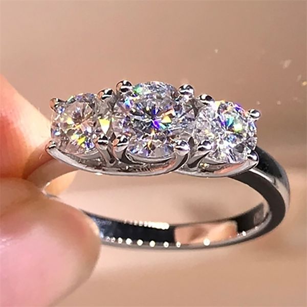 18k white gold women ring 3 pcs diamonds round elegant wedding party engagement anniversary ring present trendy 220816, Slivery;golden
18k white gold women ring 3 pcs diamonds round elegant wedding party engagement anniversary ring present trendy 220816, Slivery;golden
