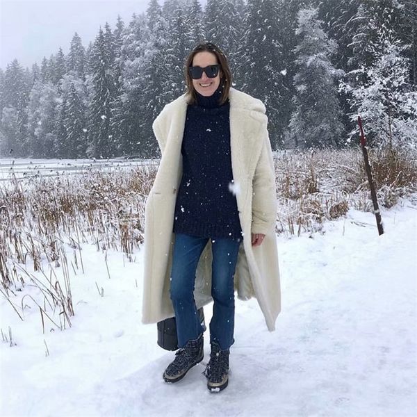 autumn winter women beige teddy coat stylish female thick warm cashmere jacket casual girls streetwear 201112, Black
autumn winter women beige teddy coat stylish female thick warm cashmere jacket casual girls streetwear 201112, Black
