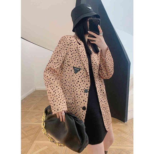 women's suits blazers small crowd wave point printed suit coat women's korean version age reducing top, White;black
women's suits blazers small crowd wave point printed suit coat women's korean version age reducing top, White;black