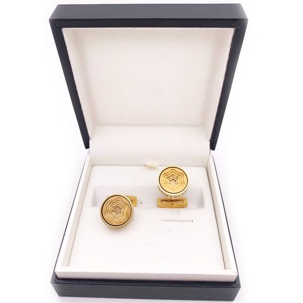 pure pearl luxury cuff links square gentleman hole pattern four-color stainless steel men business suit french shirts cufflinks sl256p, Silver
pure pearl luxury cuff links square gentleman hole pattern four-color stainless steel men business suit french shirts cufflinks sl256p, Silver