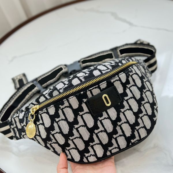 designer bumbag waist bags cross body shoulder bag chest purse luxurys men bumbags crossbody fanny pack women side body nylon wallet versati
designer bumbag waist bags cross body shoulder bag chest purse luxurys men bumbags crossbody fanny pack women side body nylon wallet versati