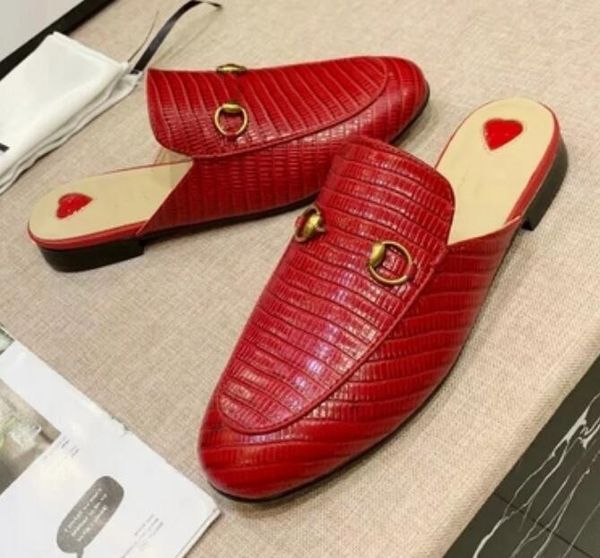 sell flat pattern bee tiger women new resistant half slippers embroidery shoes popular fashion mixed color comfortable sandals scuffs, Black 
sell flat pattern bee tiger women new resistant half slippers embroidery shoes popular fashion mixed color comfortable sandals scuffs, Black