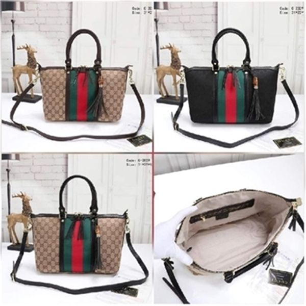 designers fashion tote bag w/ carecard& dustbag. luxury bags