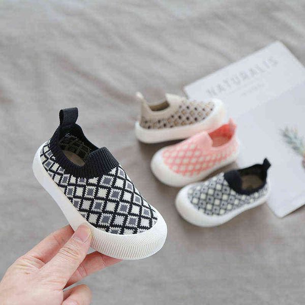 baby girls boys shoes 2022 spring infant toddler shoes non-slip soft bottom student knitted shoes plaid children kids sneakers g220413, Black;red
baby girls boys shoes 2022 spring infant toddler shoes non-slip soft bottom student knitted shoes plaid children kids sneakers g220413, Black;red