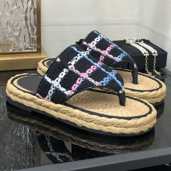 designer women slippers new early spring camellia woven flip flops outdoor beach causal flat sandals, Black
designer women slippers new early spring camellia woven flip flops outdoor beach causal flat sandals, Black
