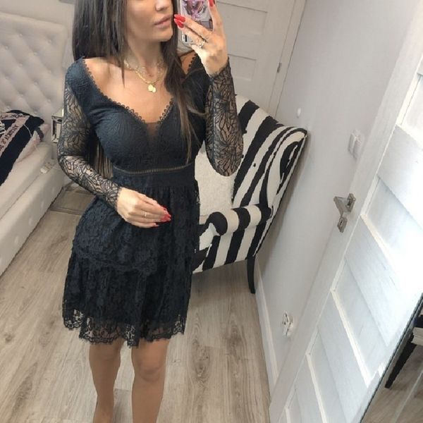 deruilady women elegant black lace dress v neck long sleeve hollow slim dresses vestidos femme casual party dress y200805, Black;pink
deruilady women elegant black lace dress v neck long sleeve hollow slim dresses vestidos femme casual party dress y200805, Black;pink