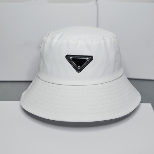 22ss classic designer bucket hat winter beanie men women cap luxury knitted hat caps ski snapback mask fitted cashmere casual outdoor more c, Blue;gray
22ss classic designer bucket hat winter beanie men women cap luxury knitted hat caps ski snapback mask fitted cashmere casual outdoor more c, Blue;gray