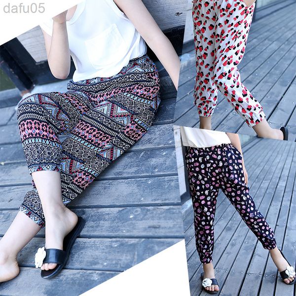trousers girls summer anti-mosquito pants 2020 new children baby flowers printed lantern ankle length l220808, Blue
trousers girls summer anti-mosquito pants 2020 new children baby flowers printed lantern ankle length l220808, Blue