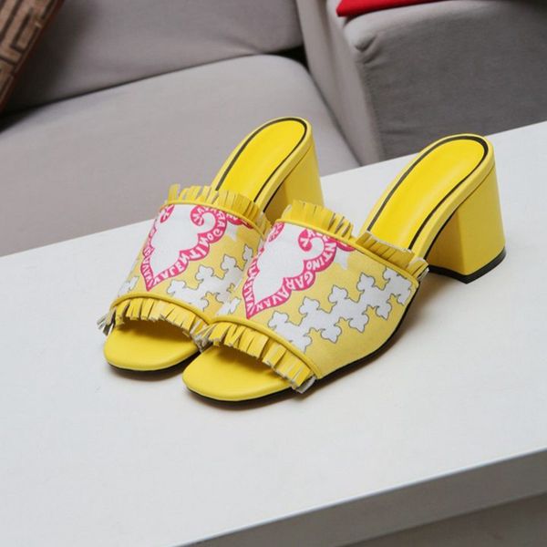 real leather slides slippers flat chunky heel prints fashion sliders beach sandles slipper designer summer woman shoes, Black
real leather slides slippers flat chunky heel prints fashion sliders beach sandles slipper designer summer woman shoes, Black