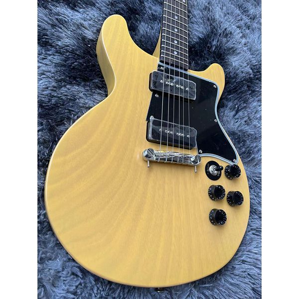 classic electric guitar, rosewood fingerboard, peach blossom core solid wood body, quality accessories, delivery to home
classic electric guitar, rosewood fingerboard, peach blossom core solid wood body, quality accessories, delivery to home
