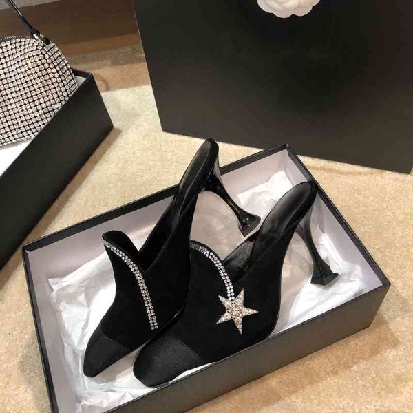 slippers mature women's silk summer shoes round toe high-heeled slippers splicing sandals series, Black
slippers mature women's silk summer shoes round toe high-heeled slippers splicing sandals series, Black