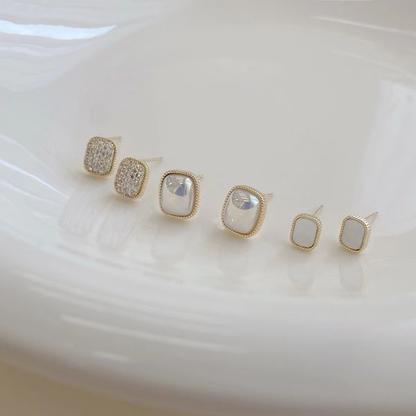 925 silver needle shell zircon earrings 2022 new fashion simple exquisite temperament, Golden;silver
925 silver needle shell zircon earrings 2022 new fashion simple exquisite temperament, Golden;silver