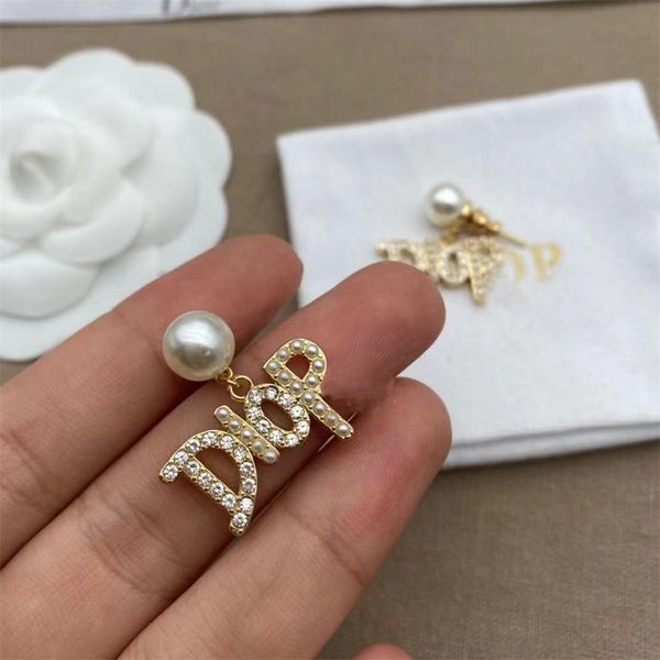 84% off factory storenew silver needle pearl net red same earrings female, Golden
84% off factory storenew silver needle pearl net red same earrings female, Golden