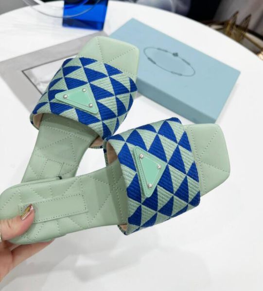2022 embroidered fabric slides designer luxury women summer slippers quilted nappa leather insole leather sole indoor beach shoes flat slide, Black
2022 embroidered fabric slides designer luxury women summer slippers quilted nappa leather insole leather sole indoor beach shoes flat slide, Black