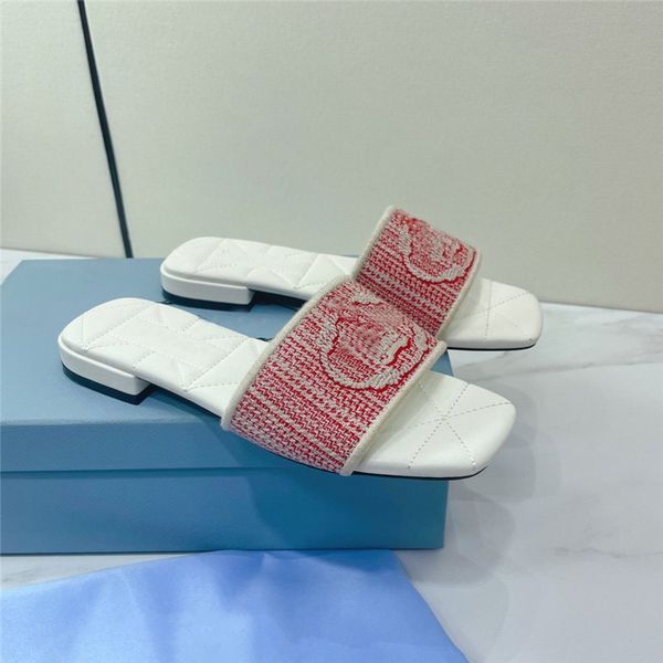 designer luxury womens embroidered women slipper corallo red rubber leather triangle logo slide sandal flip flop flop flat with box dust bag, Black
designer luxury womens embroidered women slipper corallo red rubber leather triangle logo slide sandal flip flop flop flat with box dust bag, Black