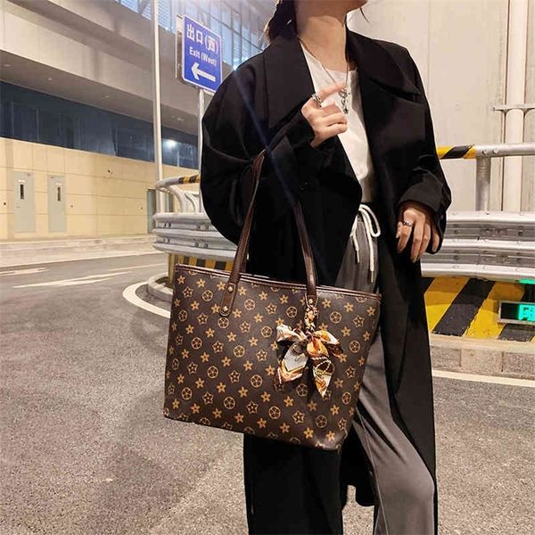 75% off outlet store bag 2022 new network red tide portable simple and practical large capacity mommy single shoulder tote women's bag
75% off outlet store bag 2022 new network red tide portable simple and practical large capacity mommy single shoulder tote women's bag