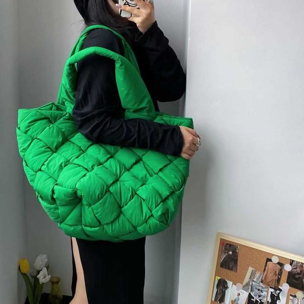 evening bags casual woven canvas green large-capacity handbags for women designer brand shoulder bag vintage ladies shopper big tote 2022 ne
evening bags casual woven canvas green large-capacity handbags for women designer brand shoulder bag vintage ladies shopper big tote 2022 ne