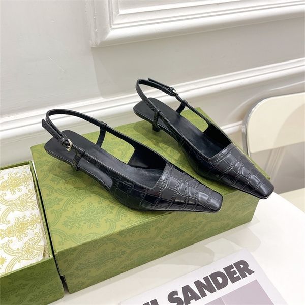 30% off 2022 slippers slingbacks women genuine leather sandals fretwork square toe designer shoes shallow med heels chaussure femme size 35-, Black
30% off 2022 slippers slingbacks women genuine leather sandals fretwork square toe designer shoes shallow med heels chaussure femme size 35-, Black
