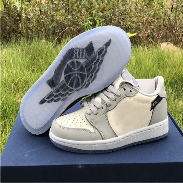 boots 2022 authentic 1 low og basketball shoes men women wolf grey sail-pn dust-white xxxx/8500 running sneakers with original box and d, Black
boots 2022 authentic 1 low og basketball shoes men women wolf grey sail-pn dust-white xxxx/8500 running sneakers with original box and d, Black