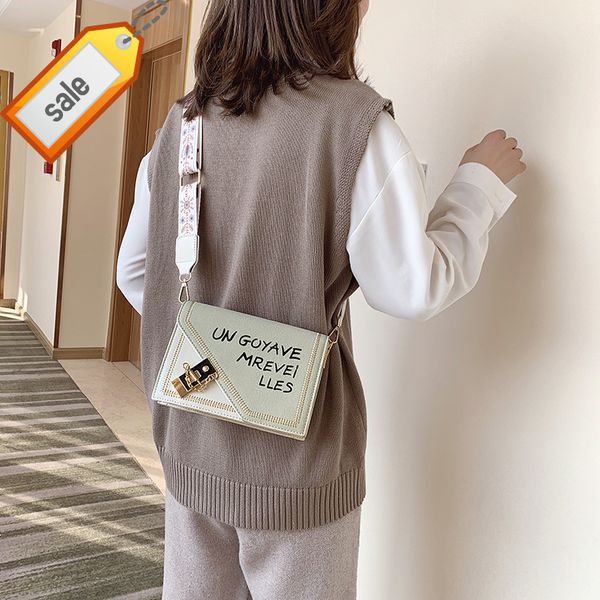 women's new wide shoulder strap small bag shoulderwomen's vintage fashion versatile factory outlet
women's new wide shoulder strap small bag shoulderwomen's vintage fashion versatile factory outlet