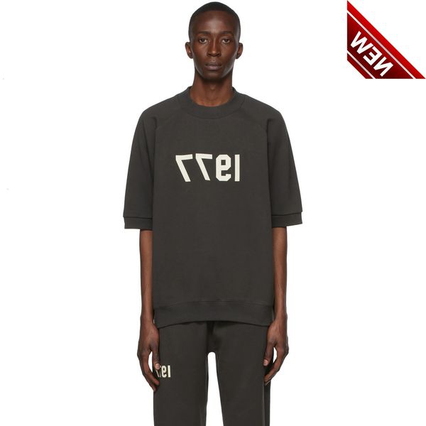 fog season 8 essentials double thread 1977 flocking round neck terry short sleeve sweater high street fashion brand ins men, White;black
fog season 8 essentials double thread 1977 flocking round neck terry short sleeve sweater high street fashion brand ins men, White;black