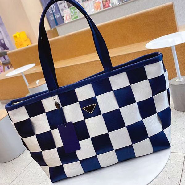 woman lady designer plaid large shopping tote bags cross body crossbody bag backpack wallet handbags shoulder handbag street style
woman lady designer plaid large shopping tote bags cross body crossbody bag backpack wallet handbags shoulder handbag street style