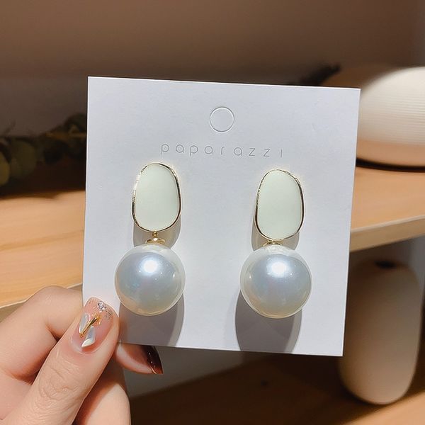 925 silver needle european and american exaggerated pearl earrings elegant big pearl eardrop french net red tide personalized, Golden
925 silver needle european and american exaggerated pearl earrings elegant big pearl eardrop french net red tide personalized, Golden