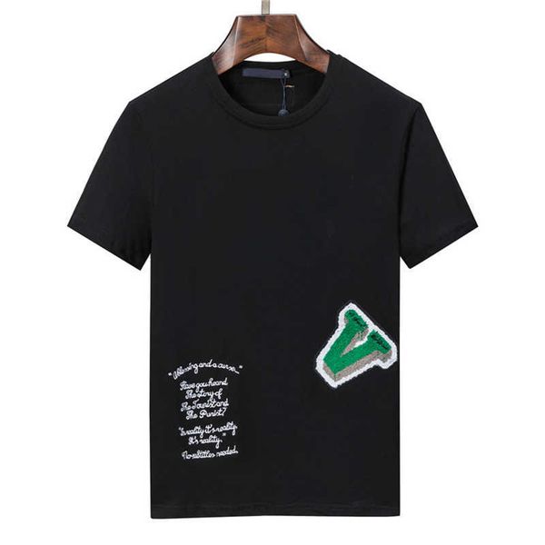 2022 designer brand luxury mens t shirts soft cotton short sleeves t-shirts summer casual comfort men's clothing apparel tees, White;black
2022 designer brand luxury mens t shirts soft cotton short sleeves t-shirts summer casual comfort men's clothing apparel tees, White;black