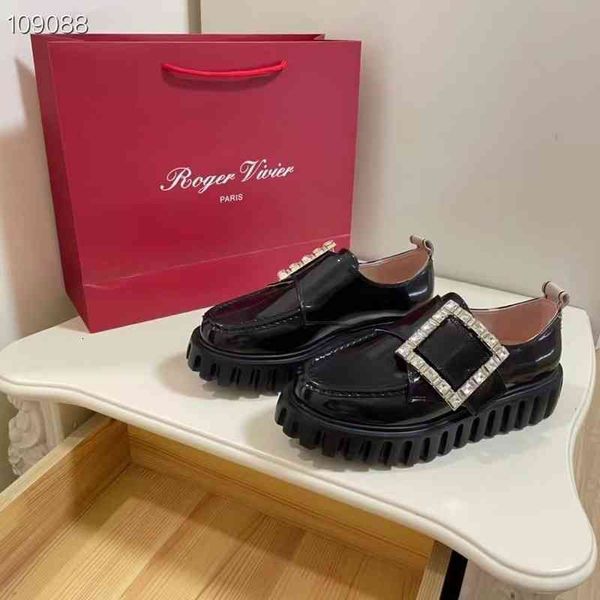 dress shoes "high fixed edition" rv biscuit shoes in early spring, square buckle thick soles, lefu shoes, lacquer leather, same as, Black
dress shoes "high fixed edition" rv biscuit shoes in early spring, square buckle thick soles, lefu shoes, lacquer leather, same as, Black