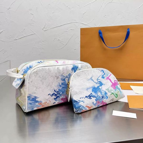 designers makeup bags toiletry bag luxurys men women cosmetic handbag fashion makeup purse for travel vacation business trip essential stora, Black;red
designers makeup bags toiletry bag luxurys men women cosmetic handbag fashion makeup purse for travel vacation business trip essential stora, Black;red