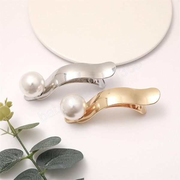 length 9.5 cm large pearl alloy clip barrettes women lady geometric scrunchies hair clips european shower ponytail headdress hairpins access, Slivery;white
length 9.5 cm large pearl alloy clip barrettes women lady geometric scrunchies hair clips european shower ponytail headdress hairpins access, Slivery;white