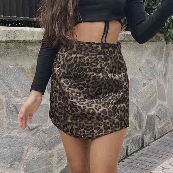 woman skirt ardm high waist satin leopard a-line mini skirt women bodycon party skirt pleated office ladies auturn chic skirts t220819, Black
woman skirt ardm high waist satin leopard a-line mini skirt women bodycon party skirt pleated office ladies auturn chic skirts t220819, Black