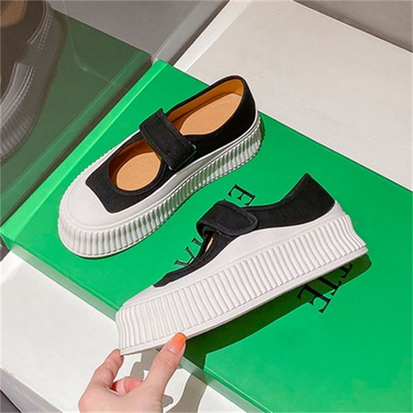 dress shoes korean canvas shoes women's summer net red sponge cake thick soled small white one-line belt hollowed out mary jane upna, Black
dress shoes korean canvas shoes women's summer net red sponge cake thick soled small white one-line belt hollowed out mary jane upna, Black
