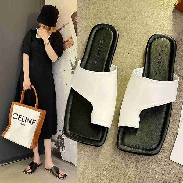 classic luxury paris slippers casual thick summer flat beach shoes fashion white black low heels ladies slippers zapatillas mujer designer e
classic luxury paris slippers casual thick summer flat beach shoes fashion white black low heels ladies slippers zapatillas mujer designer e