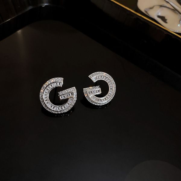 925 silver stud rhinestone-encrusted zircon letter bear earrings korean ins super fairy rhinestone earrings selling temperament eardrop, Golden
925 silver stud rhinestone-encrusted zircon letter bear earrings korean ins super fairy rhinestone earrings selling temperament eardrop, Golden