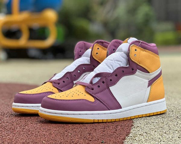jumpman 1 high og 1s basketball shoes brotherhood white purple yellow mens womens trainers sports sneakers with box
jumpman 1 high og 1s basketball shoes brotherhood white purple yellow mens womens trainers sports sneakers with box