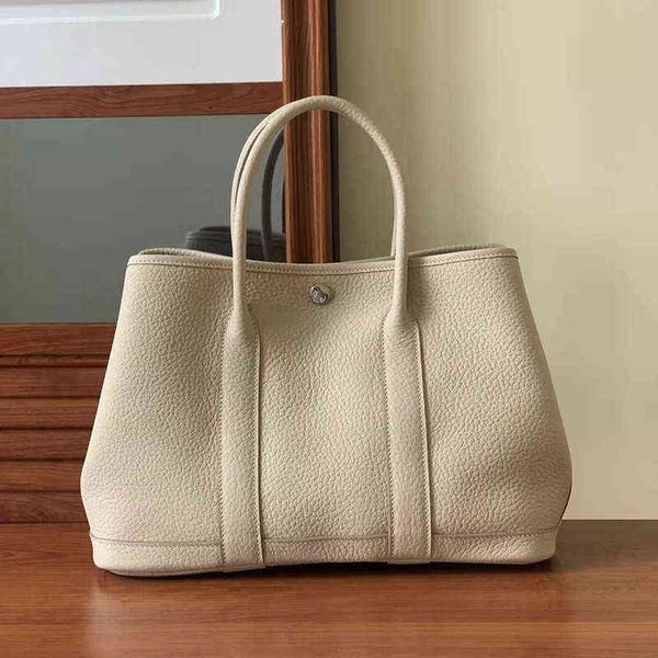 brand fashion luxury designer ladies large capacity mom shopping bags tote bucket handbag togo cowhide garden party to
brand fashion luxury designer ladies large capacity mom shopping bags tote bucket handbag togo cowhide garden party to