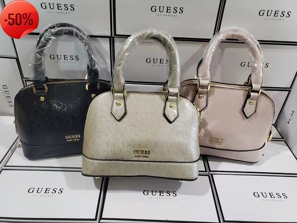 fashion luxury designerhome new light glue portable shell classic embossed single shoulder messenger women's bag
fashion luxury designerhome new light glue portable shell classic embossed single shoulder messenger women's bag