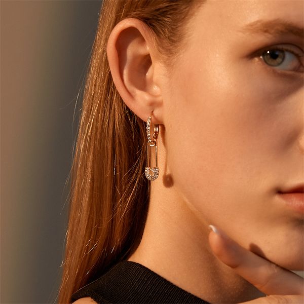 crystal pins charm earrings geometric copper pin drop earrings buckle women business style dangle earring europe jewelry accessories gold wh, Golden
crystal pins charm earrings geometric copper pin drop earrings buckle women business style dangle earring europe jewelry accessories gold wh, Golden