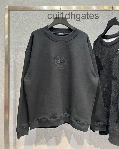 2022 designer blgc hoodies high version 21fw autumn and winter new front letter printing lion laurel fleece round neck paris sweater for men, Black
2022 designer blgc hoodies high version 21fw autumn and winter new front letter printing lion laurel fleece round neck paris sweater for men, Black