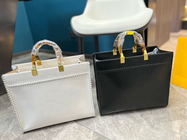 designer handbags shoulder crossbody bag fashion women cowhide leather handbag removable strap large capacity bags
designer handbags shoulder crossbody bag fashion women cowhide leather handbag removable strap large capacity bags