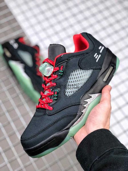 shoes classic jumpman 5s low black/fluorescent green/red black red lining lace 3m reflective tongue translucent rubber outsole
shoes classic jumpman 5s low black/fluorescent green/red black red lining lace 3m reflective tongue translucent rubber outsole