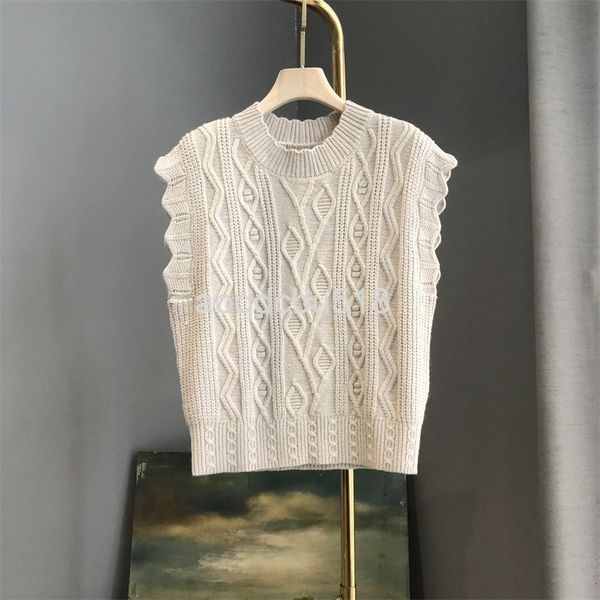 women's vests straight knit waistcoat women's style in early spring elegant khaki twisted flower sleeveless sweater fashion, Black;white
women's vests straight knit waistcoat women's style in early spring elegant khaki twisted flower sleeveless sweater fashion, Black;white