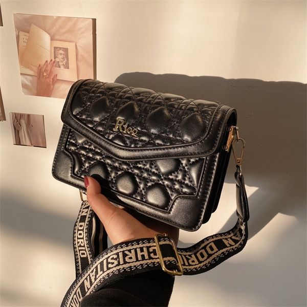 factory online sales 2022 new style shoulder bag messenger small square fashion women's bags
factory online sales 2022 new style shoulder bag messenger small square fashion women's bags