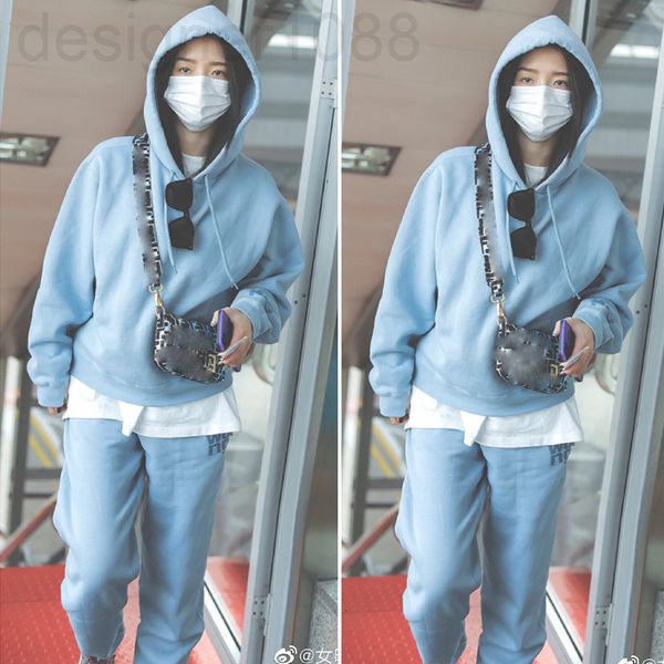 women's hoodies & sweatshirts designer autumn and winter new aw king's hooded haze blue sweater cuff letter foam printing long sle, Black
women's hoodies & sweatshirts designer autumn and winter new aw king's hooded haze blue sweater cuff letter foam printing long sle, Black