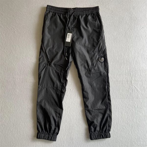 designer men's pants casual cp pants men's spring and autumn sweatshirt nylon trousers quick-drying waterproof loose couple uit, Black
designer men's pants casual cp pants men's spring and autumn sweatshirt nylon trousers quick-drying waterproof loose couple uit, Black