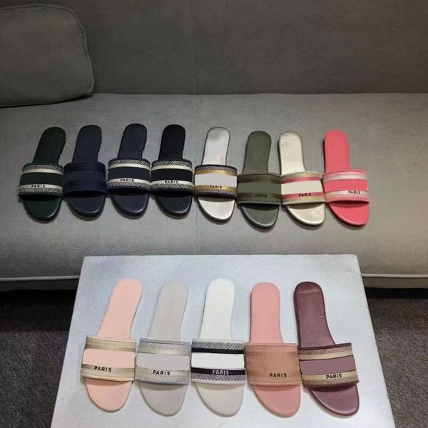 2022 women sandals dway slipper women sandal ladies scuffs summer beach striped causal flip flops flat slide slippers cotton designers fluff, Black
2022 women sandals dway slipper women sandal ladies scuffs summer beach striped causal flip flops flat slide slippers cotton designers fluff, Black