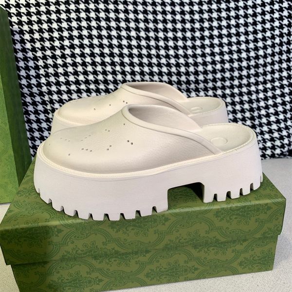 holes designer sandals for men womens platform slides gear bottom triple white black foam rubber slippers summer ladies thick sole increase
holes designer sandals for men womens platform slides gear bottom triple white black foam rubber slippers summer ladies thick sole increase