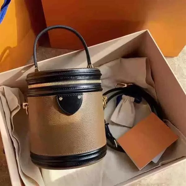 bucket bag luxurys woman leather shoulder bags classic designers cross body purse lady handbag258p
bucket bag luxurys woman leather shoulder bags classic designers cross body purse lady handbag258p