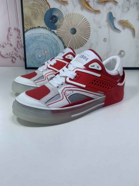 2022 new men shoes luxury brand running sneakers walking white shoe lace brand d3289300 red line lace-up 100% leather breathable tpu outdoor
2022 new men shoes luxury brand running sneakers walking white shoe lace brand d3289300 red line lace-up 100% leather breathable tpu outdoor